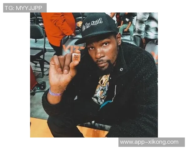 KD谈转会勇士后轻松打球体验称老雷霆队友多为单一功能型球员