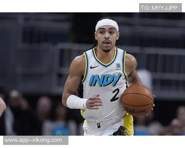 少林武僧与内姆哈德身高差距明显文班巧妙卡位争抢篮球引发热议