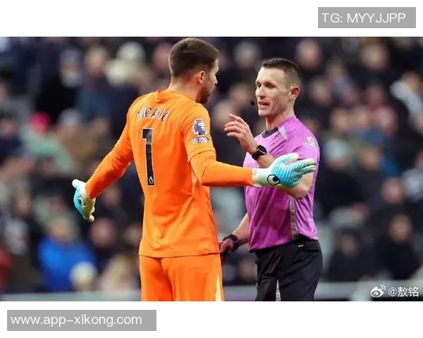 切尔西热刺冬窗瞄准罗克球员为备战世界杯拒绝转会